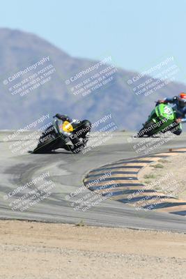 media/Oct-05-2025-CVMA (Sun) [[beeef4f201]]/Race 11-500-400(4)-350 Supersport/
